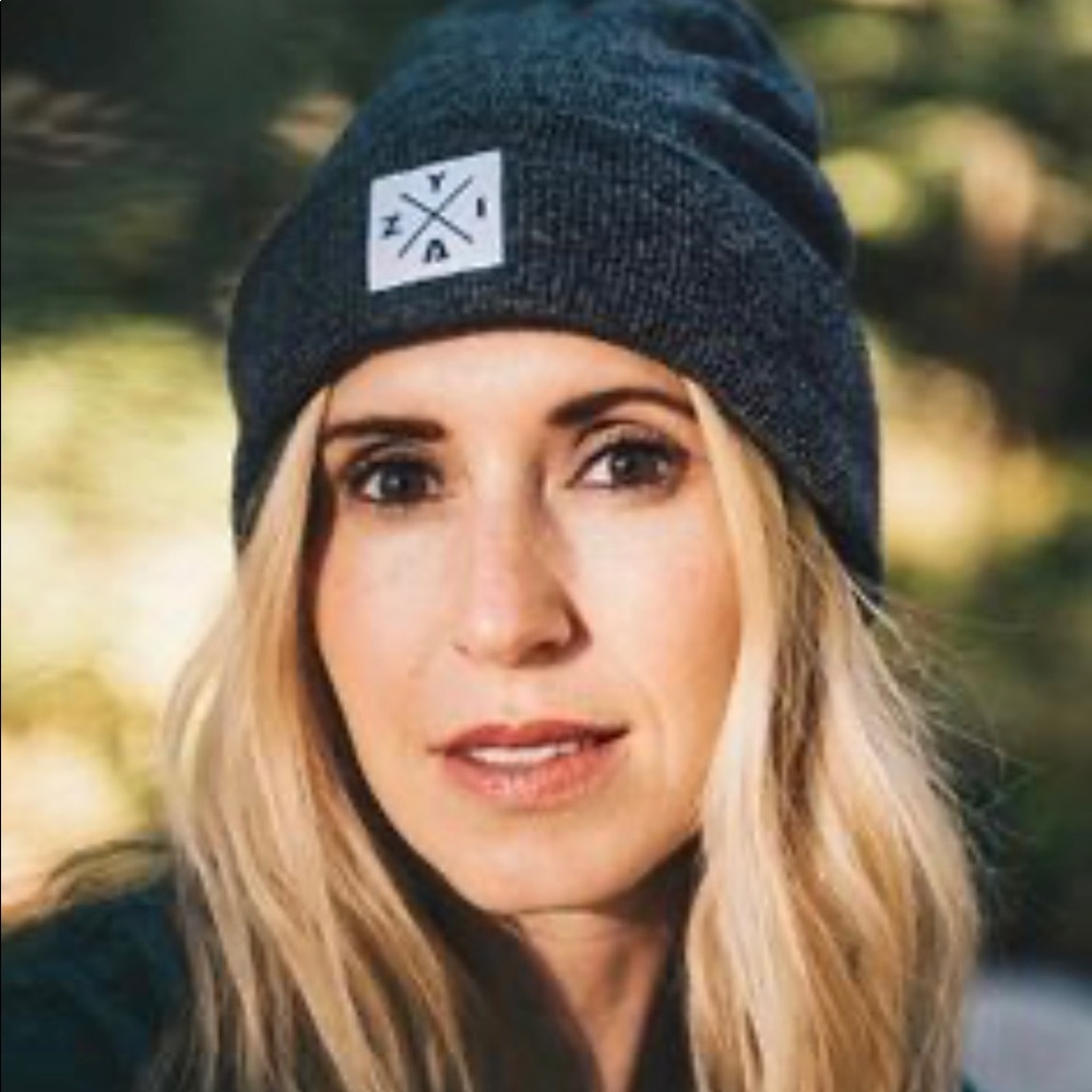 Black Heathered Beanie